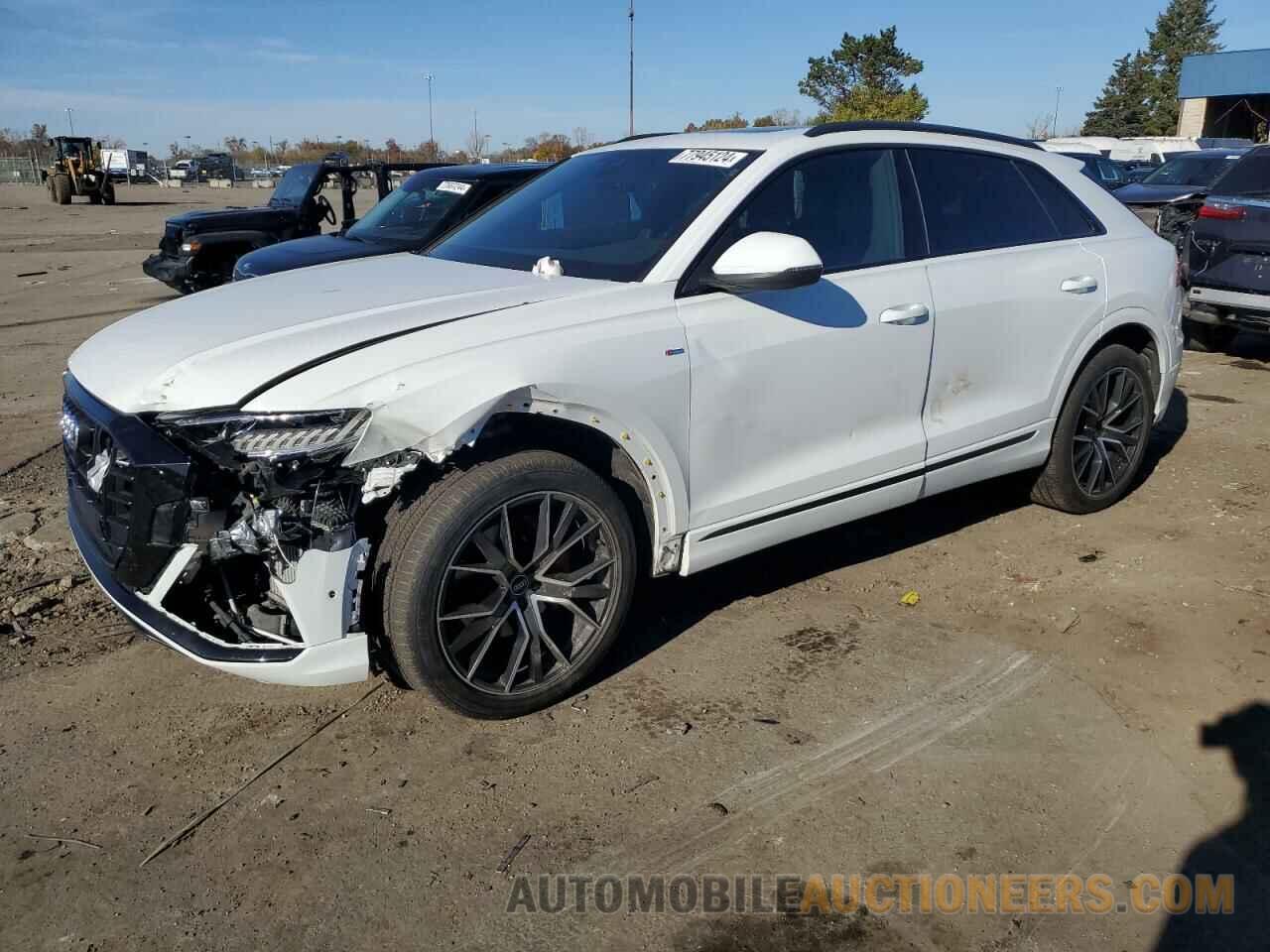 WA1EVAF10MD007262 AUDI Q8 2021