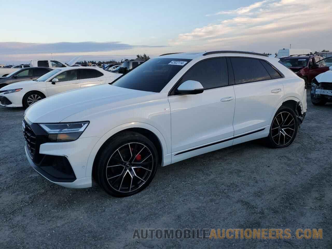 WA1EVBF19KD028419 AUDI Q8 2019