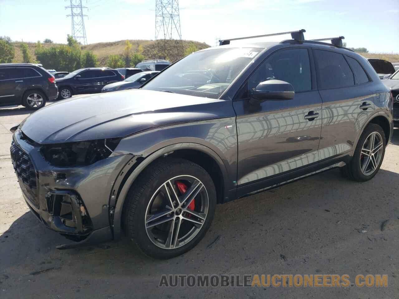 WA1F2AFY4R2065873 AUDI Q5 2024