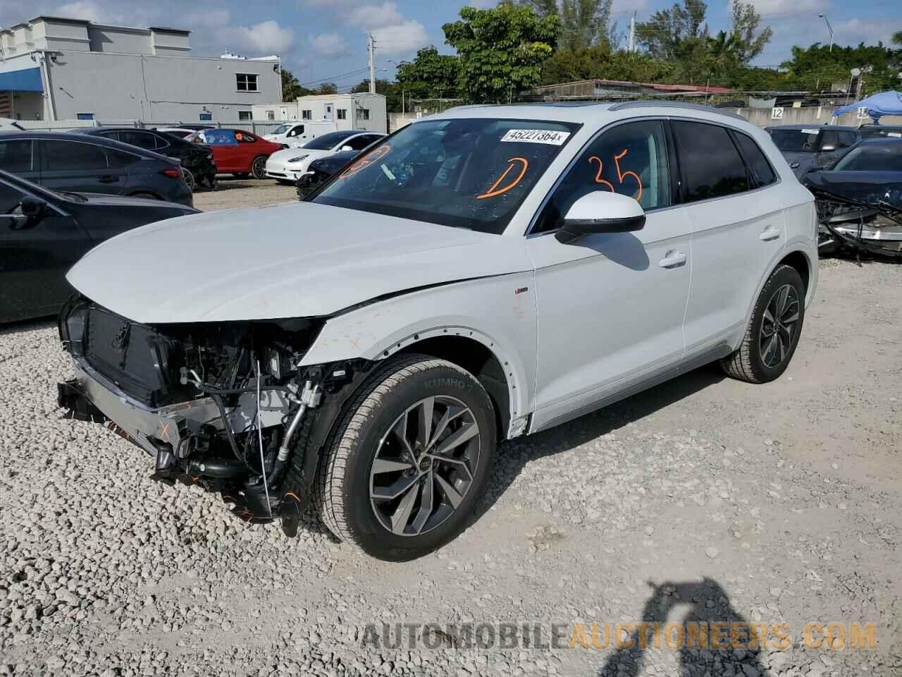 WA1FAAFY9R2046772 AUDI Q5 2024