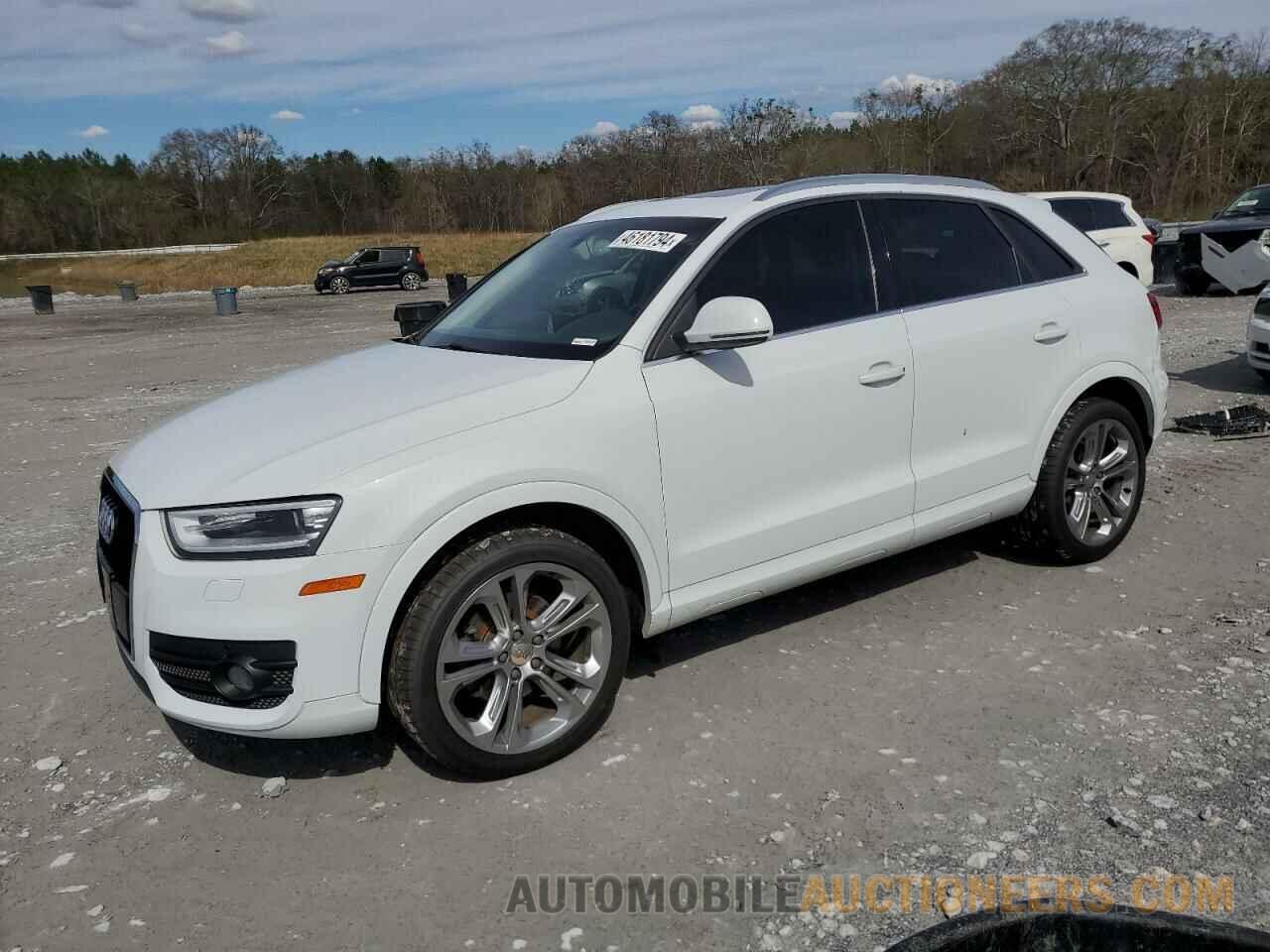 WA1FFCFS5FR000318 AUDI Q3 2015