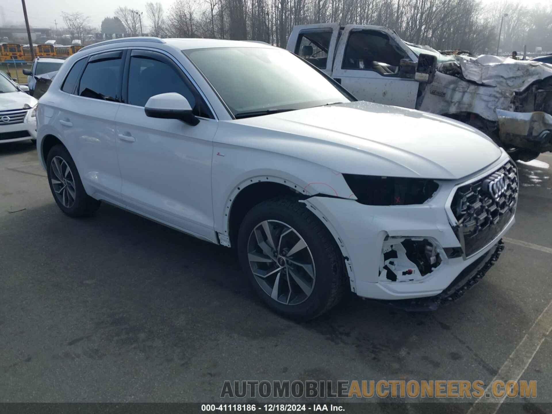 WA1GAAFY0R2070950 AUDI Q5 2024