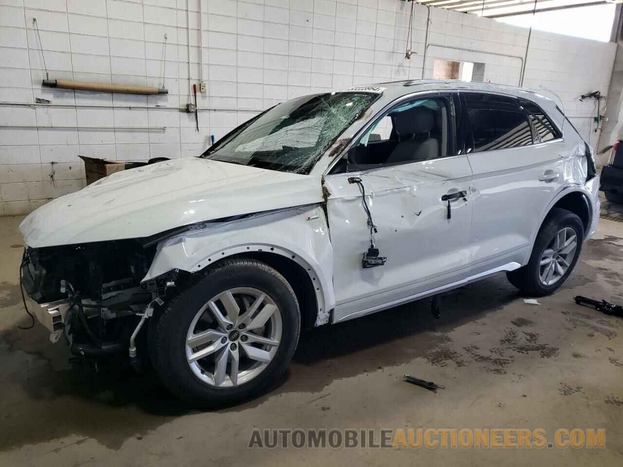 WA1GAAFY2N2068210 AUDI Q5 2022