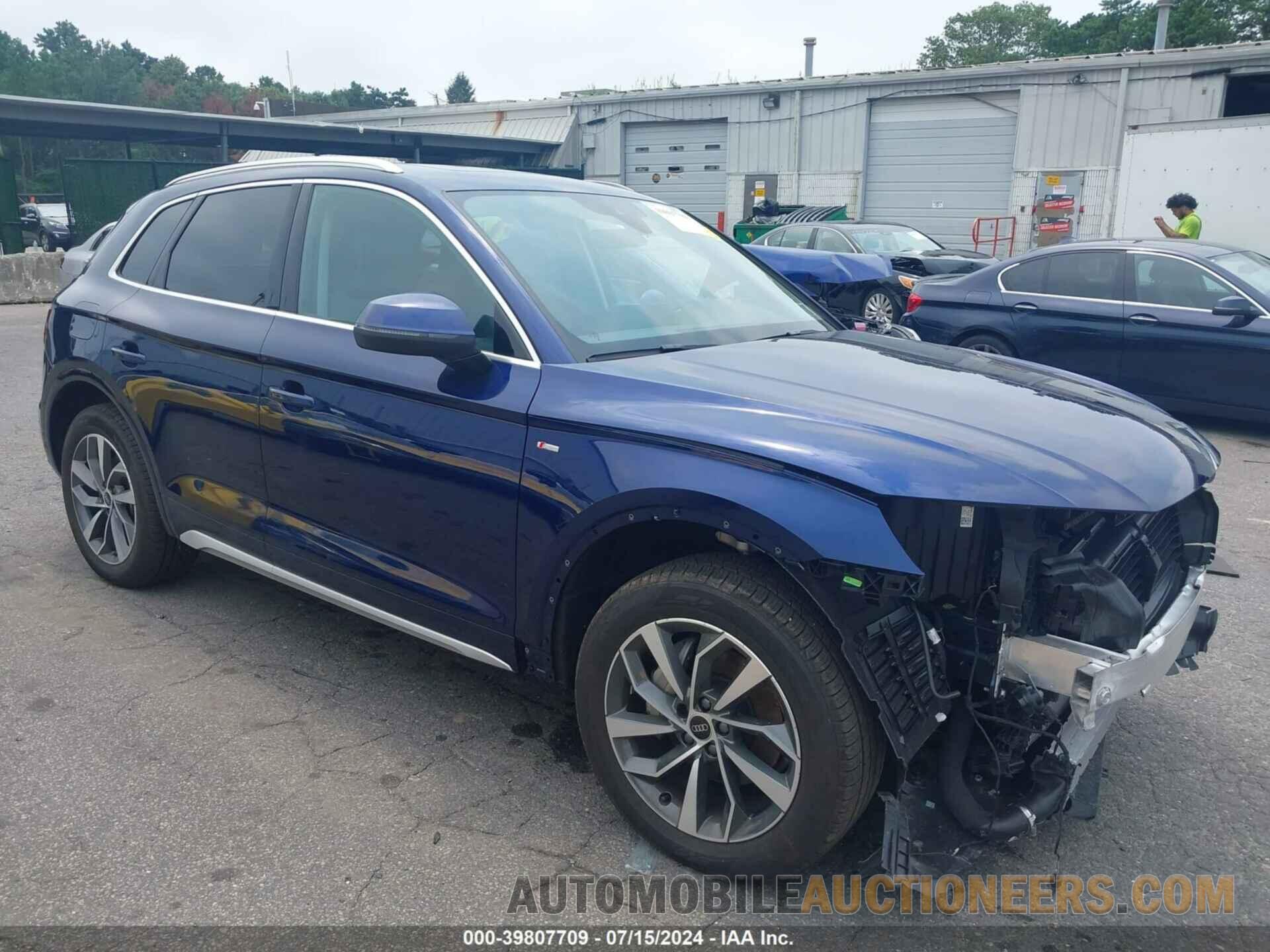 WA1GAAFY3R2046917 AUDI Q5 2024