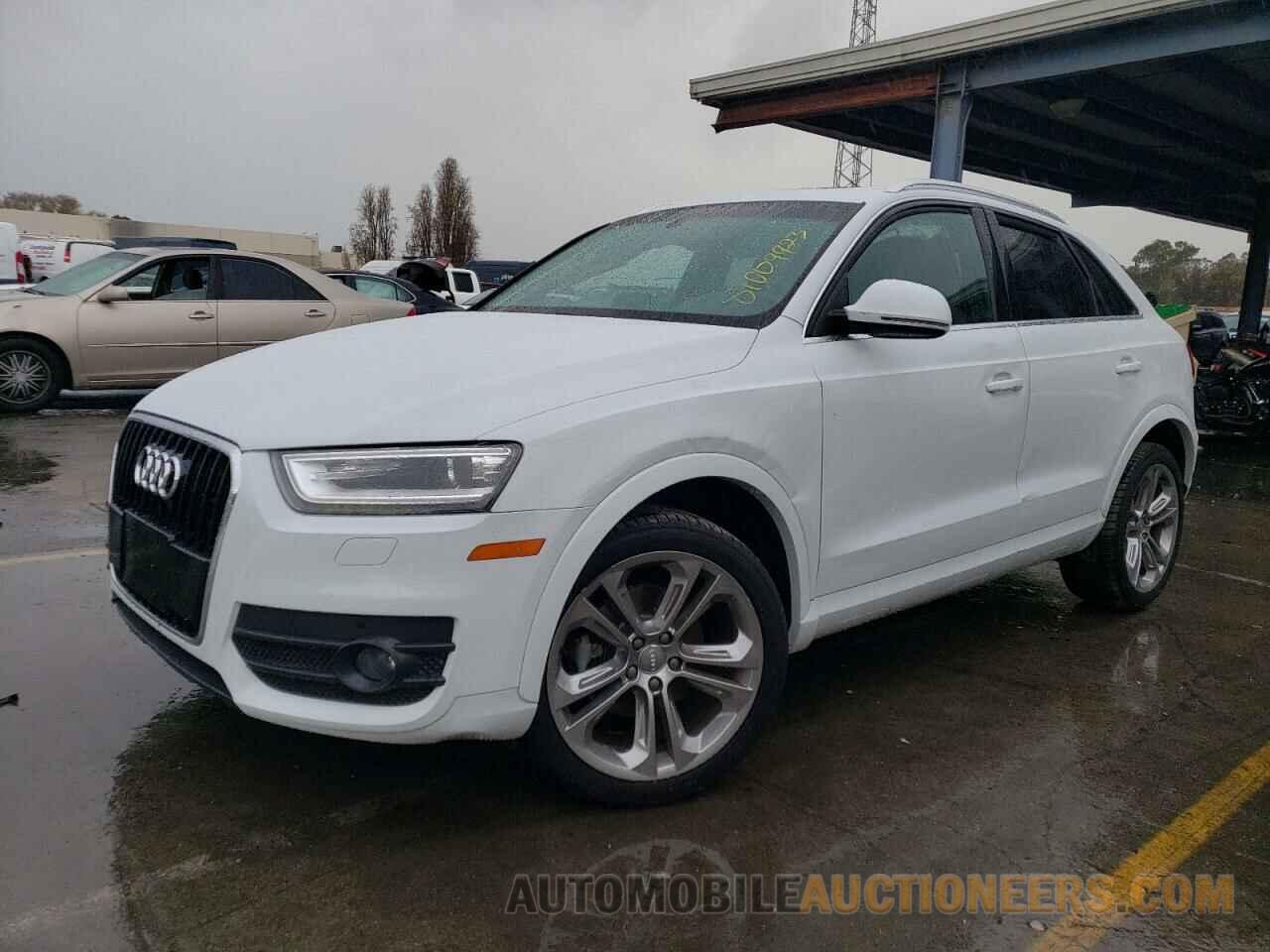 WA1GFCFS7FR008893 AUDI Q3 2015