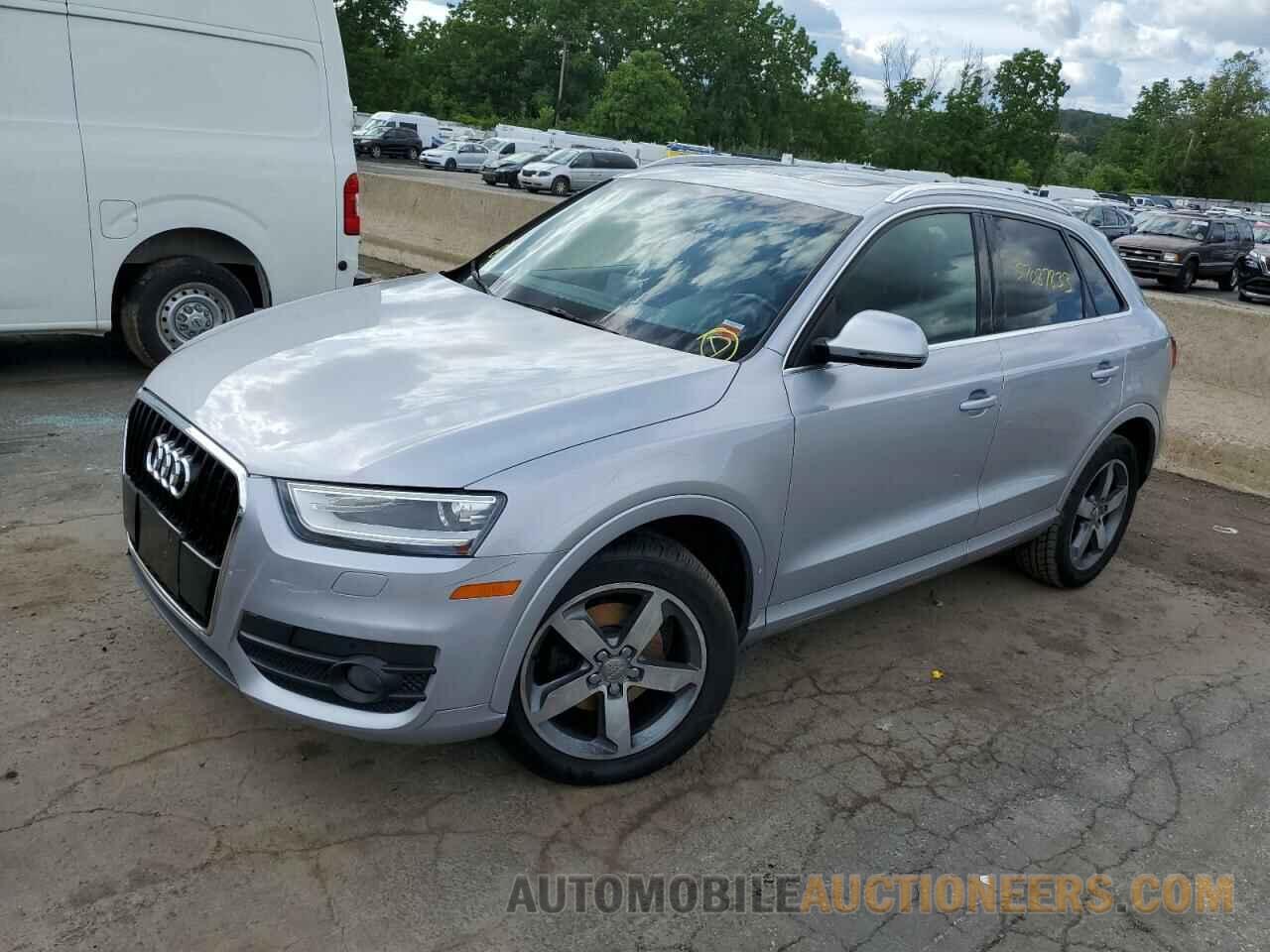 WA1GFCFSXFR008905 AUDI Q3 2015