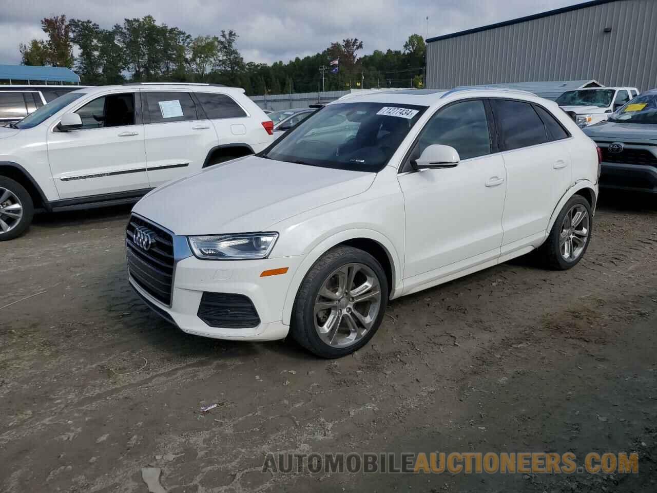 WA1HCCFS1HR013796 AUDI Q3 2017