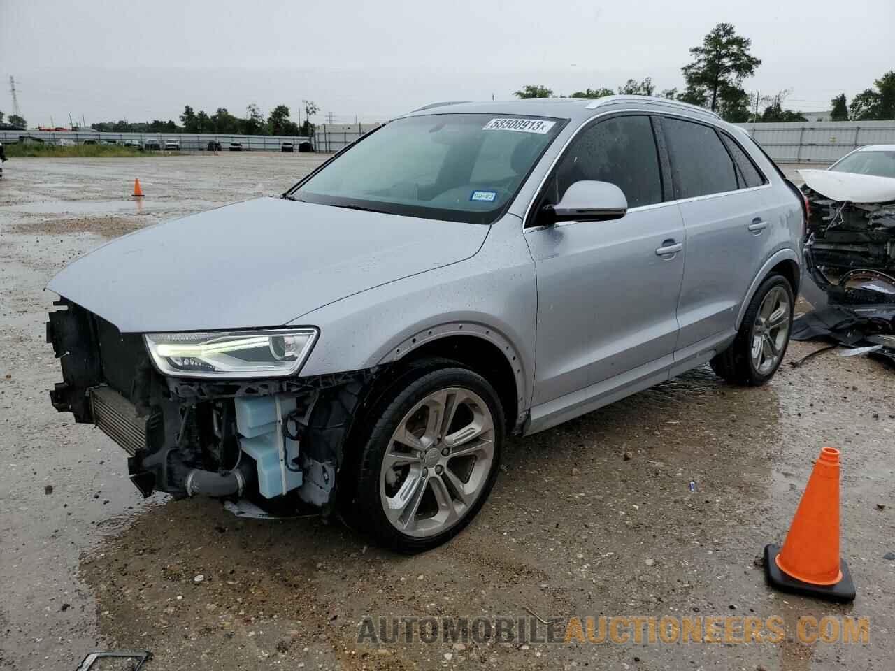 WA1HCCFS7HR000261 AUDI Q3 2017