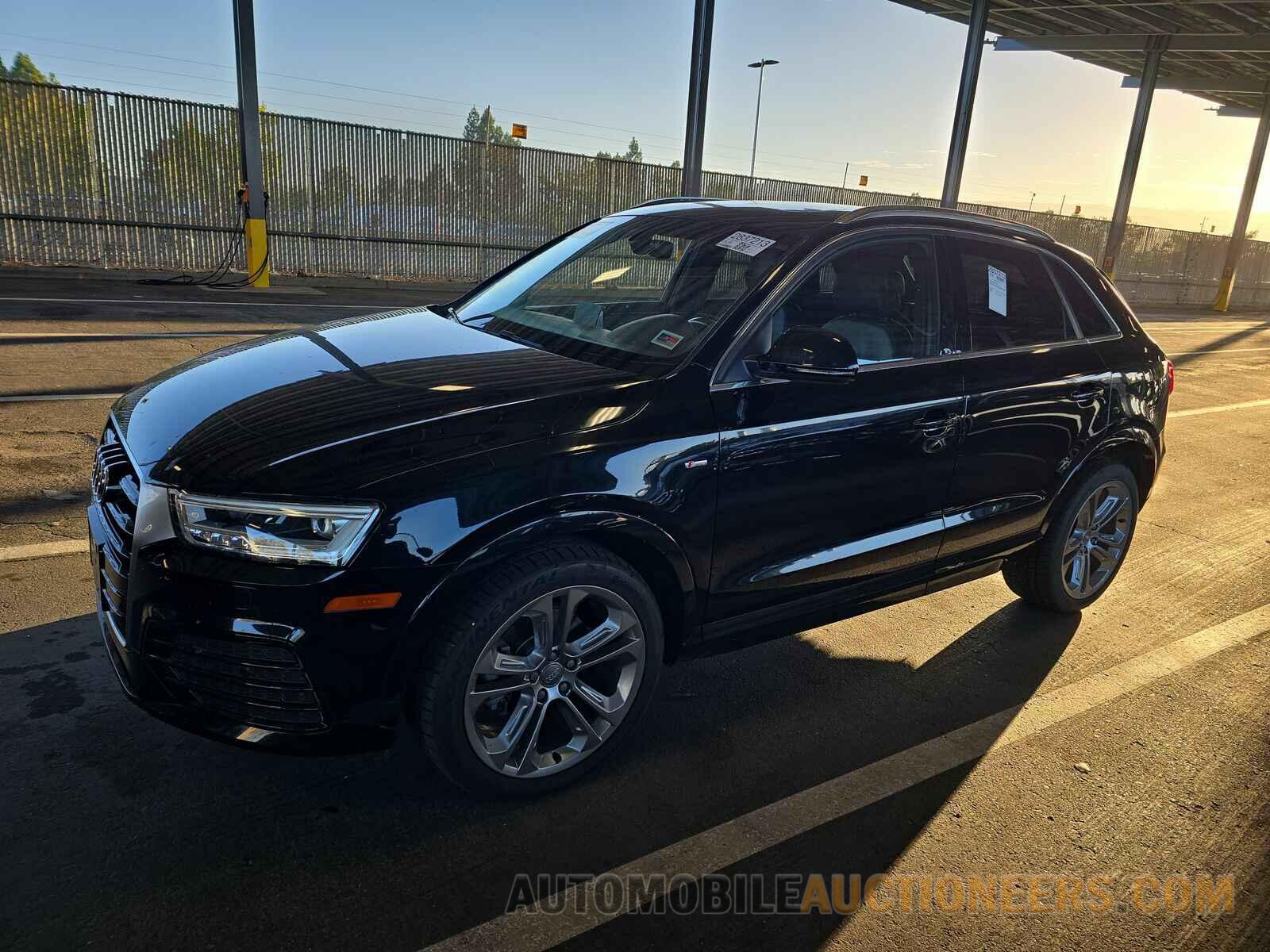 WA1JCCFS0JR007236 Audi Q3 2018