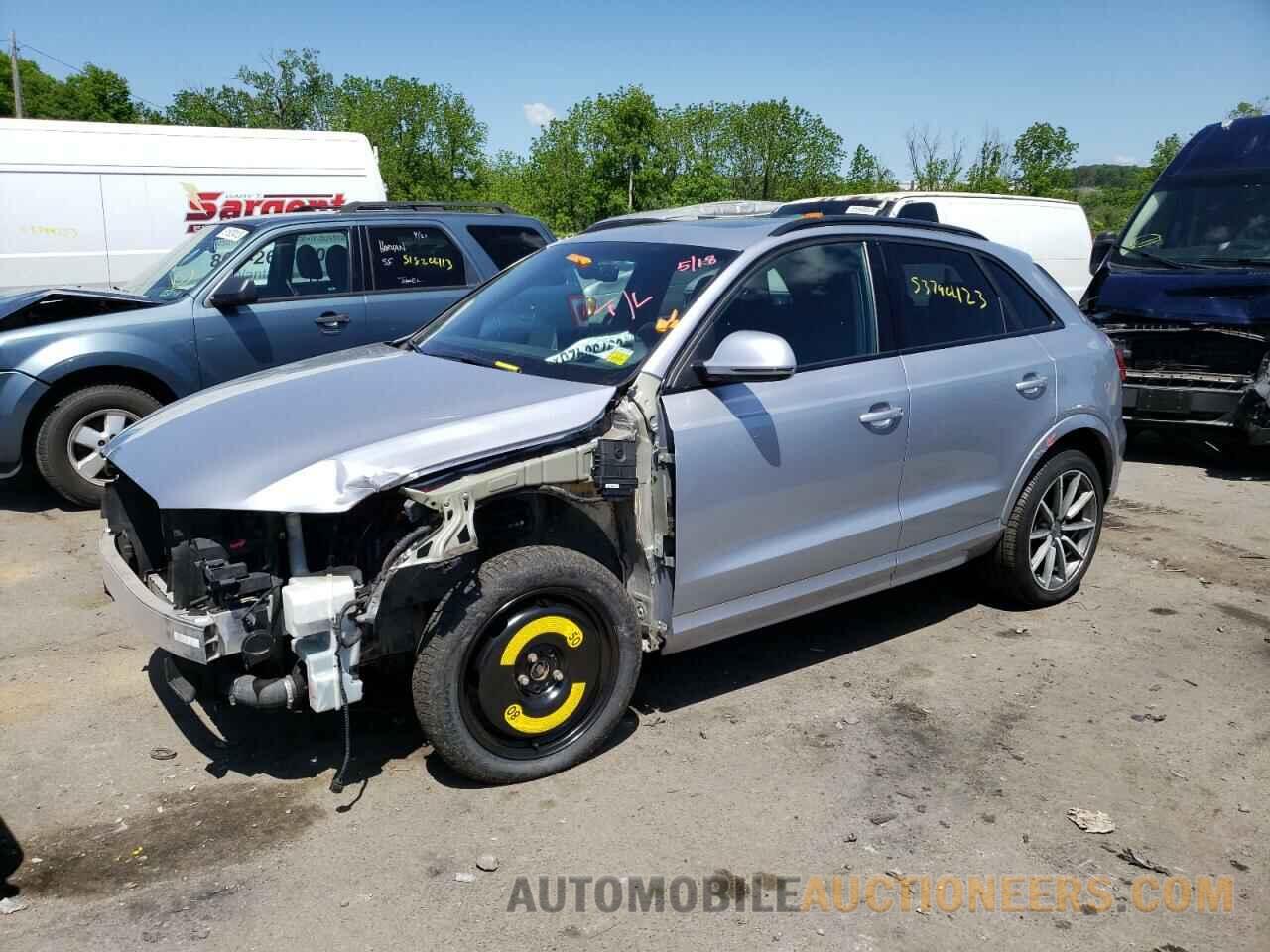 WA1JCCFS2JR012065 AUDI Q3 2018