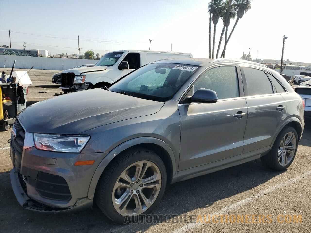 WA1JCCFS5HR005976 AUDI Q3 2017