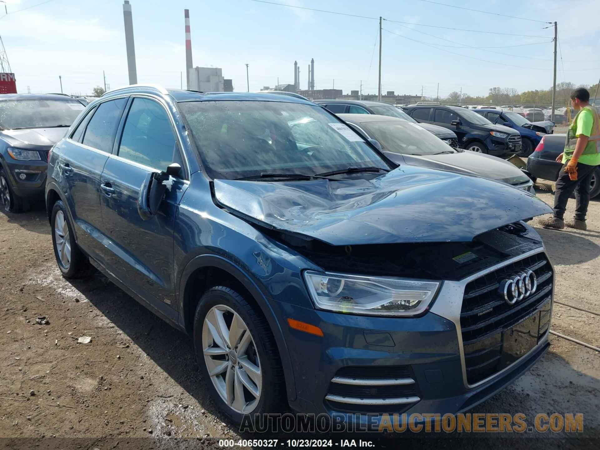 WA1JCCFS5HR012314 AUDI Q3 2017