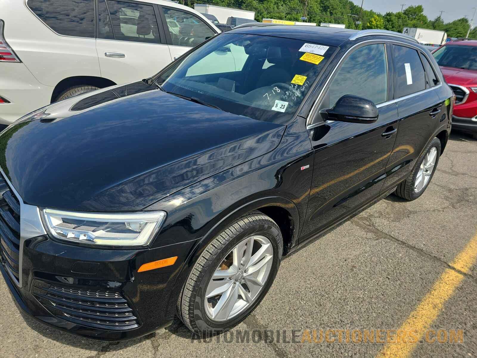 WA1JCCFS6JR024557 Audi Q3 2018