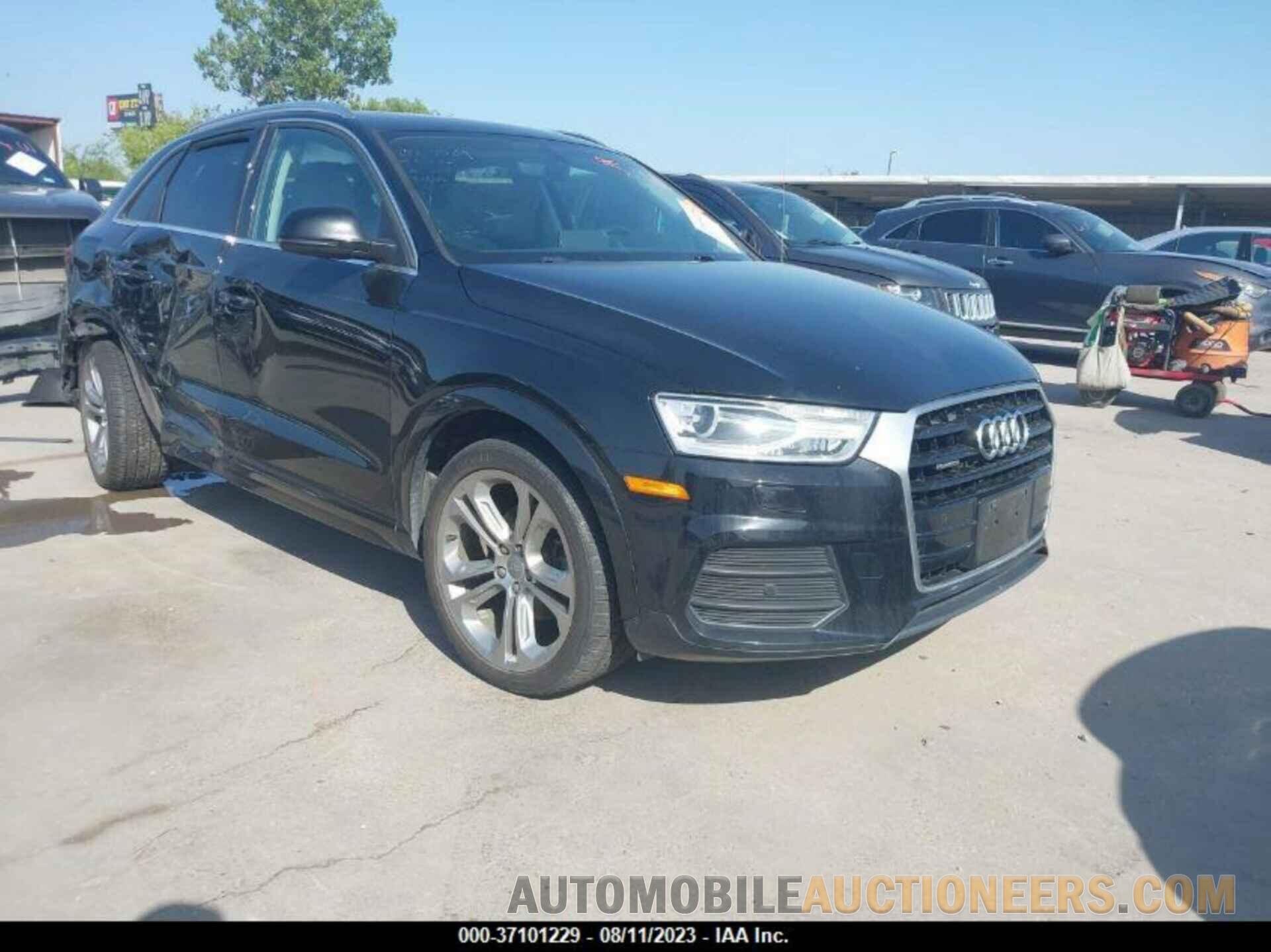 WA1JCCFS7HR008135 AUDI Q3 2017