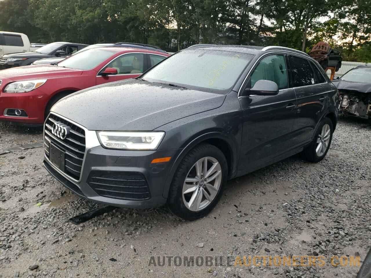 WA1JCCFS7JR010327 AUDI Q3 2018