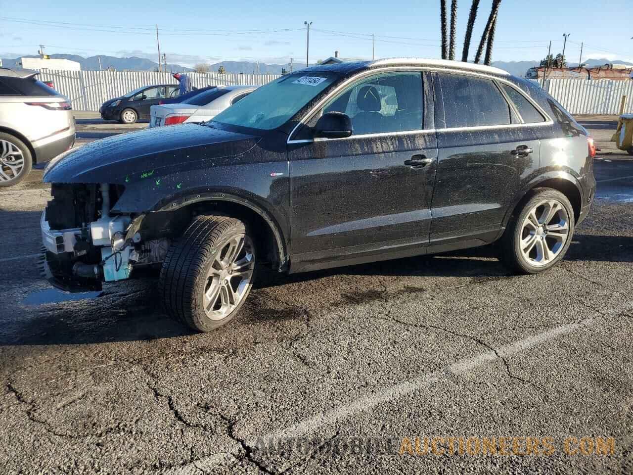 WA1JCCFS7JR020047 AUDI Q3 2018