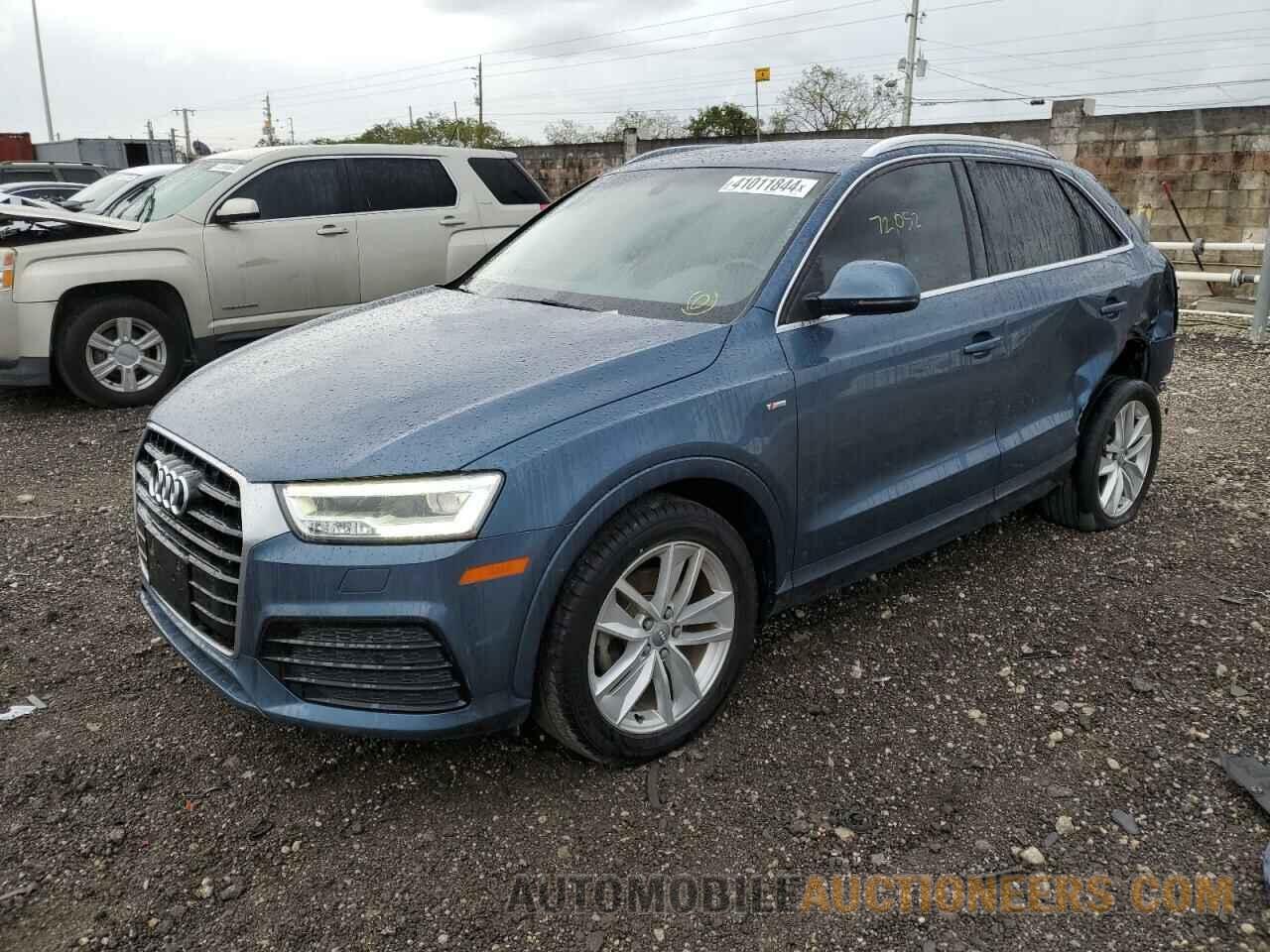 WA1JCCFS7JR022557 AUDI Q3 2018