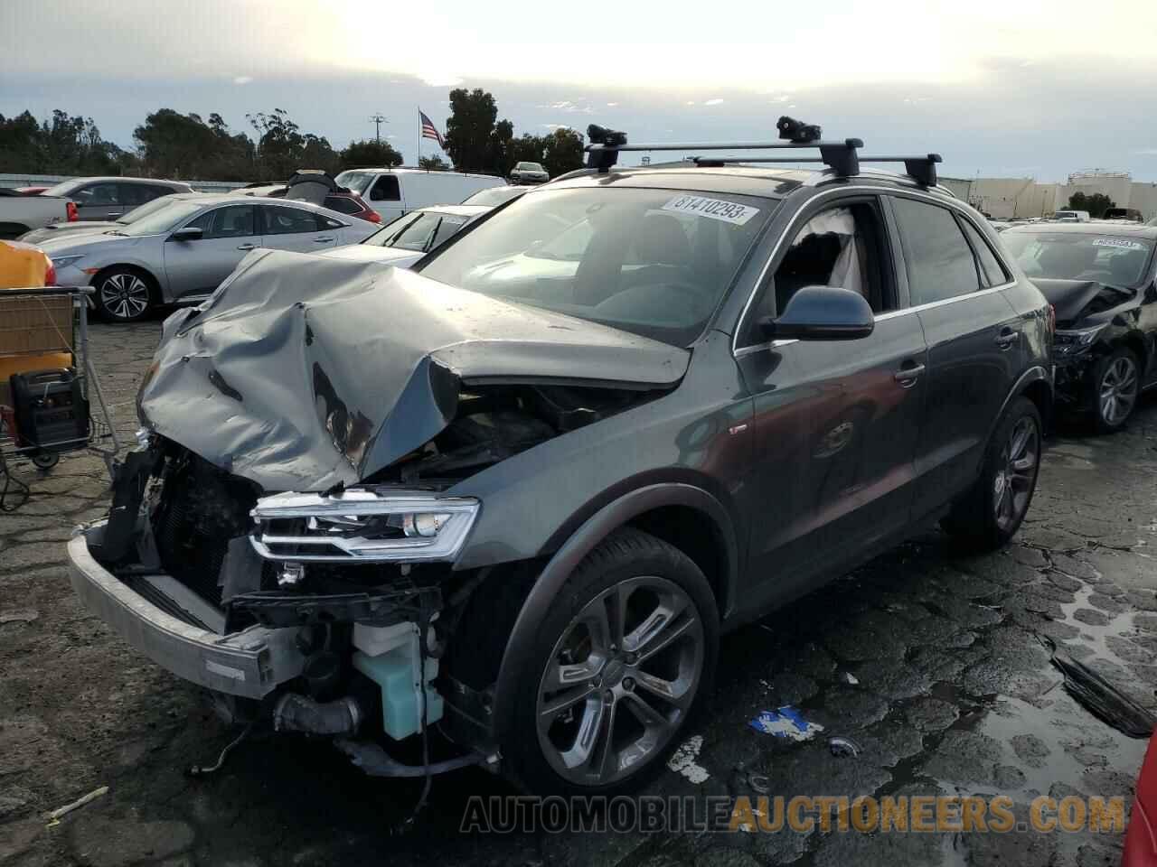 WA1JCCFS9JR004562 AUDI Q3 2018