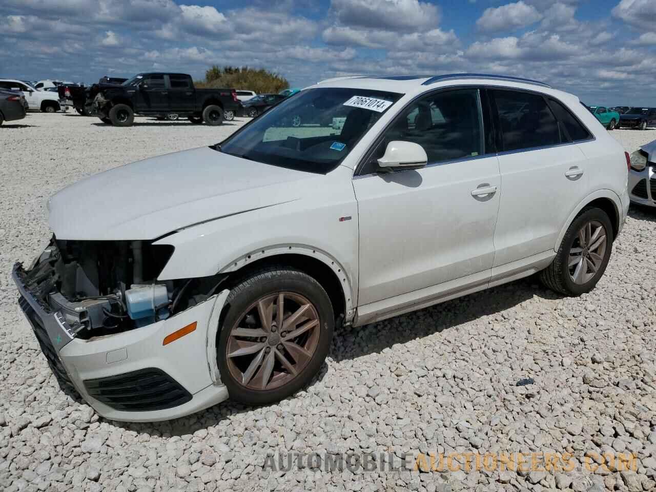 WA1JCCFSXJR018051 AUDI Q3 2018