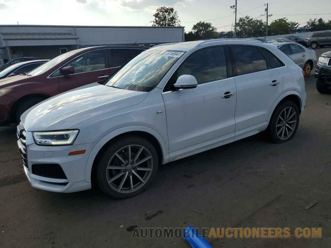 WA1JCCFSXJR031009 AUDI Q3 2018