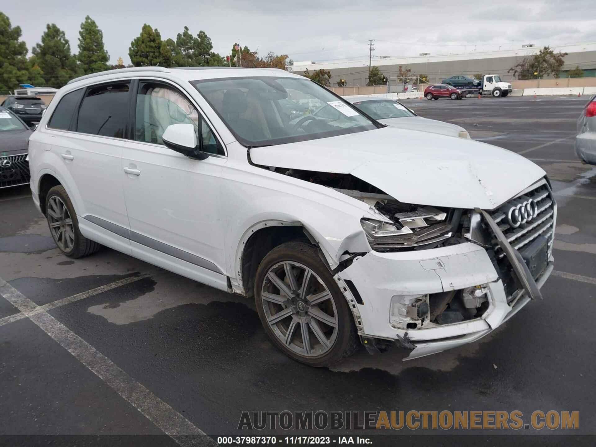 WA1LAAF70HD030635 AUDI Q7 2017