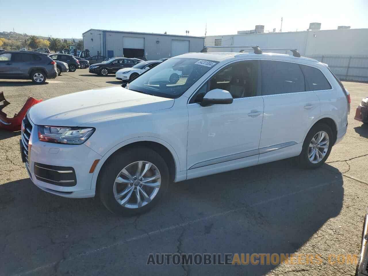 WA1LAAF70HD033647 AUDI Q7 2017