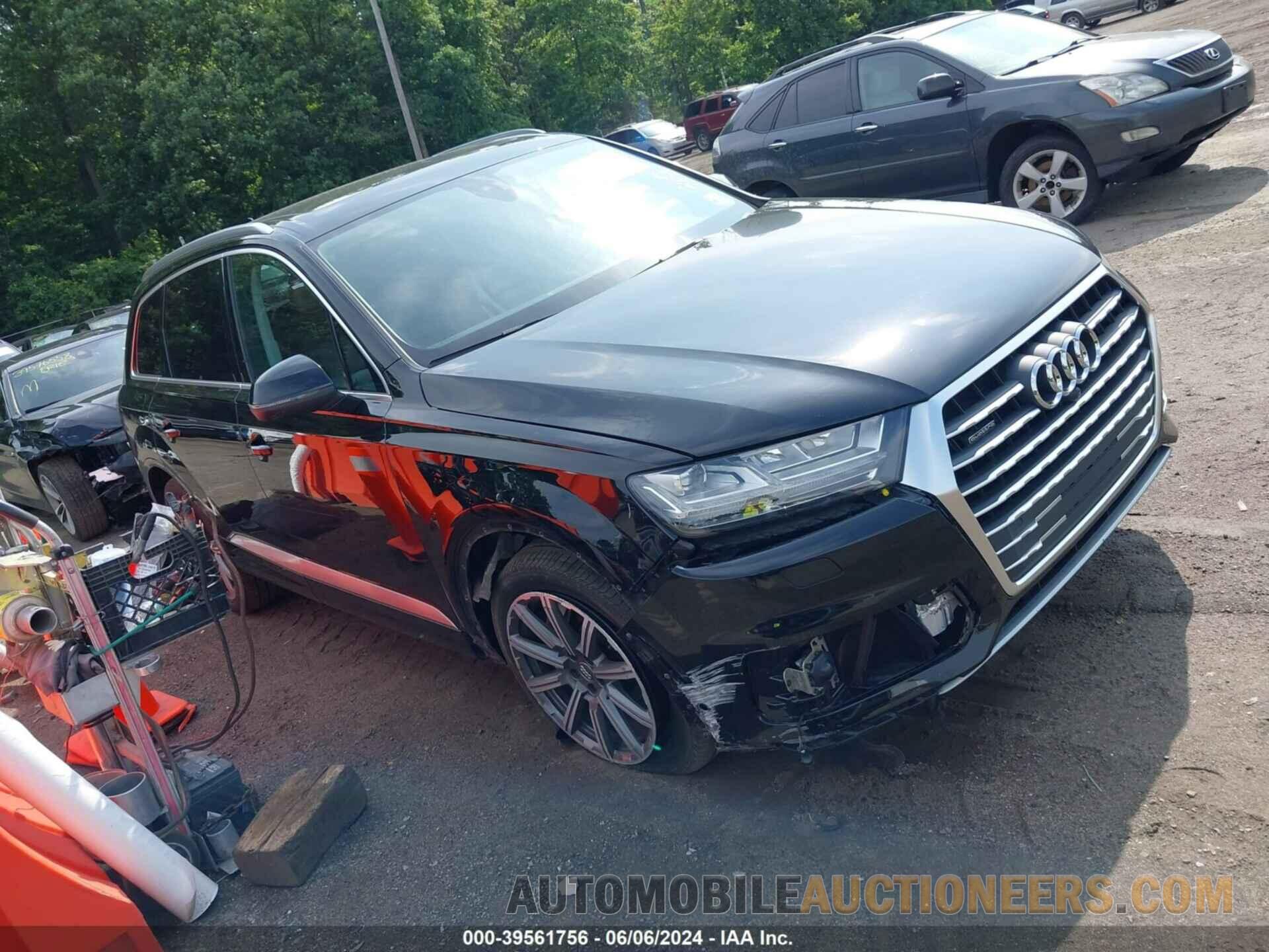 WA1LAAF70KD040637 AUDI Q7 2019