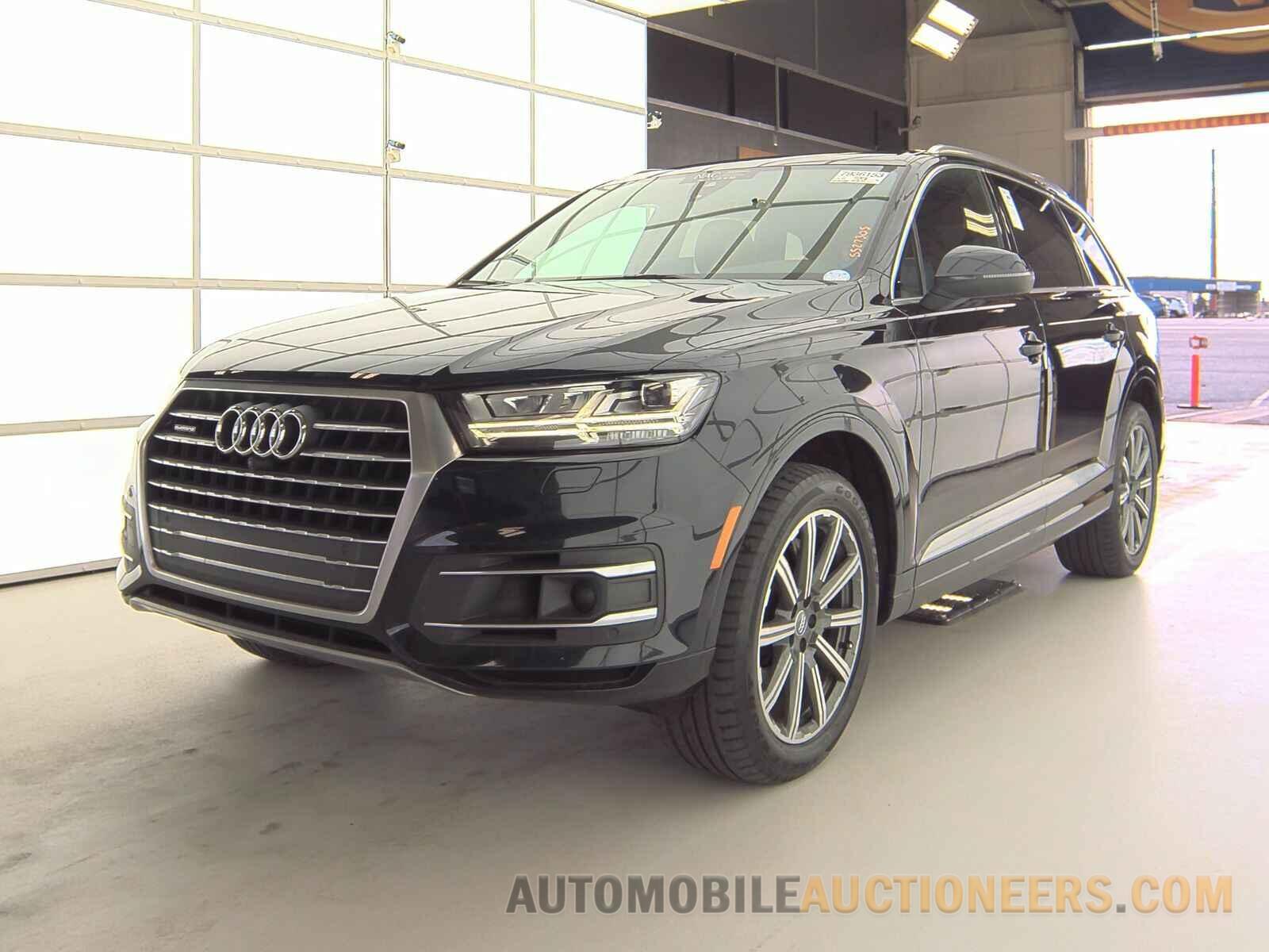 WA1LAAF71HD023077 Audi Q7 2017