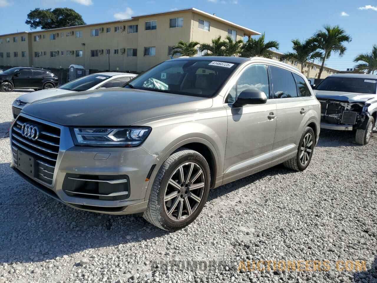 WA1LAAF71HD030353 AUDI Q7 2017