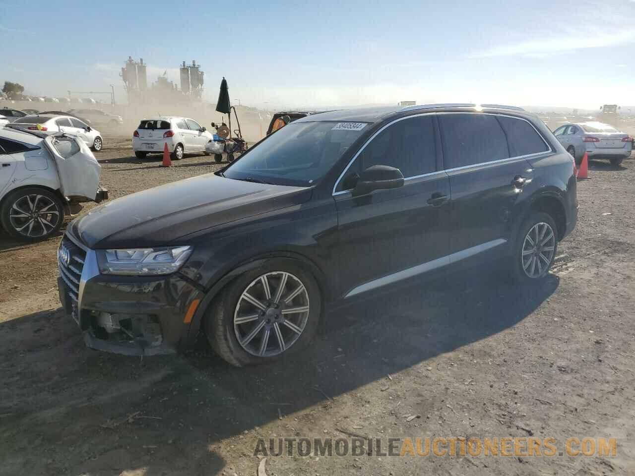 WA1LAAF71HD031938 AUDI Q7 2017