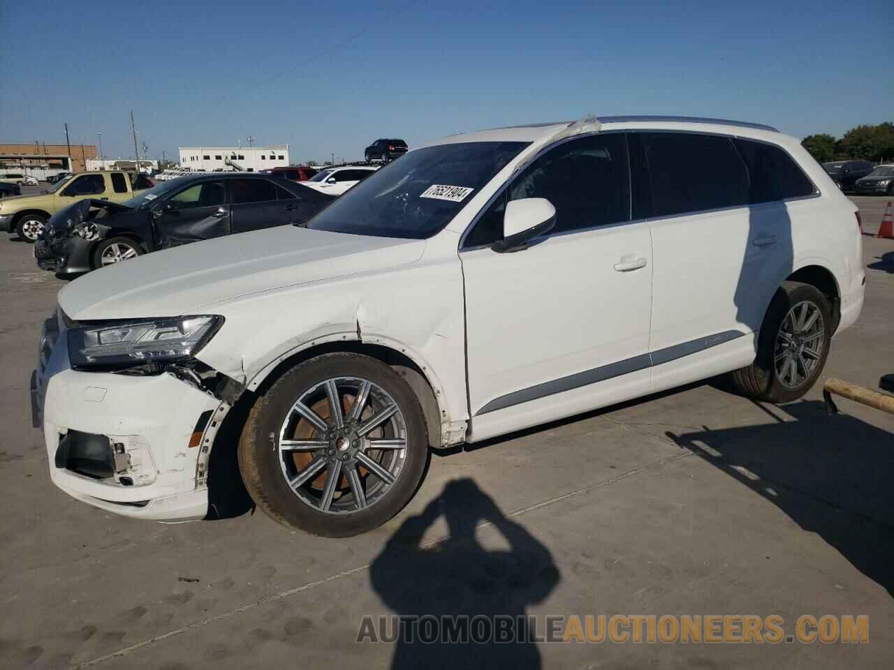 WA1LAAF71HD058718 AUDI Q7 2017