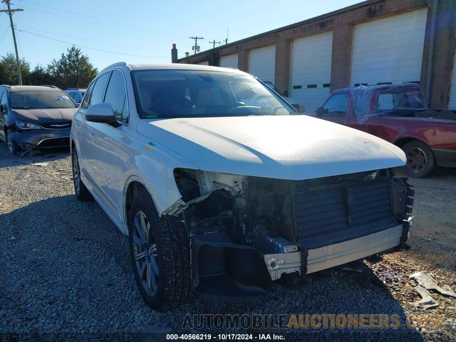 WA1LAAF71KD033079 AUDI Q7 2019