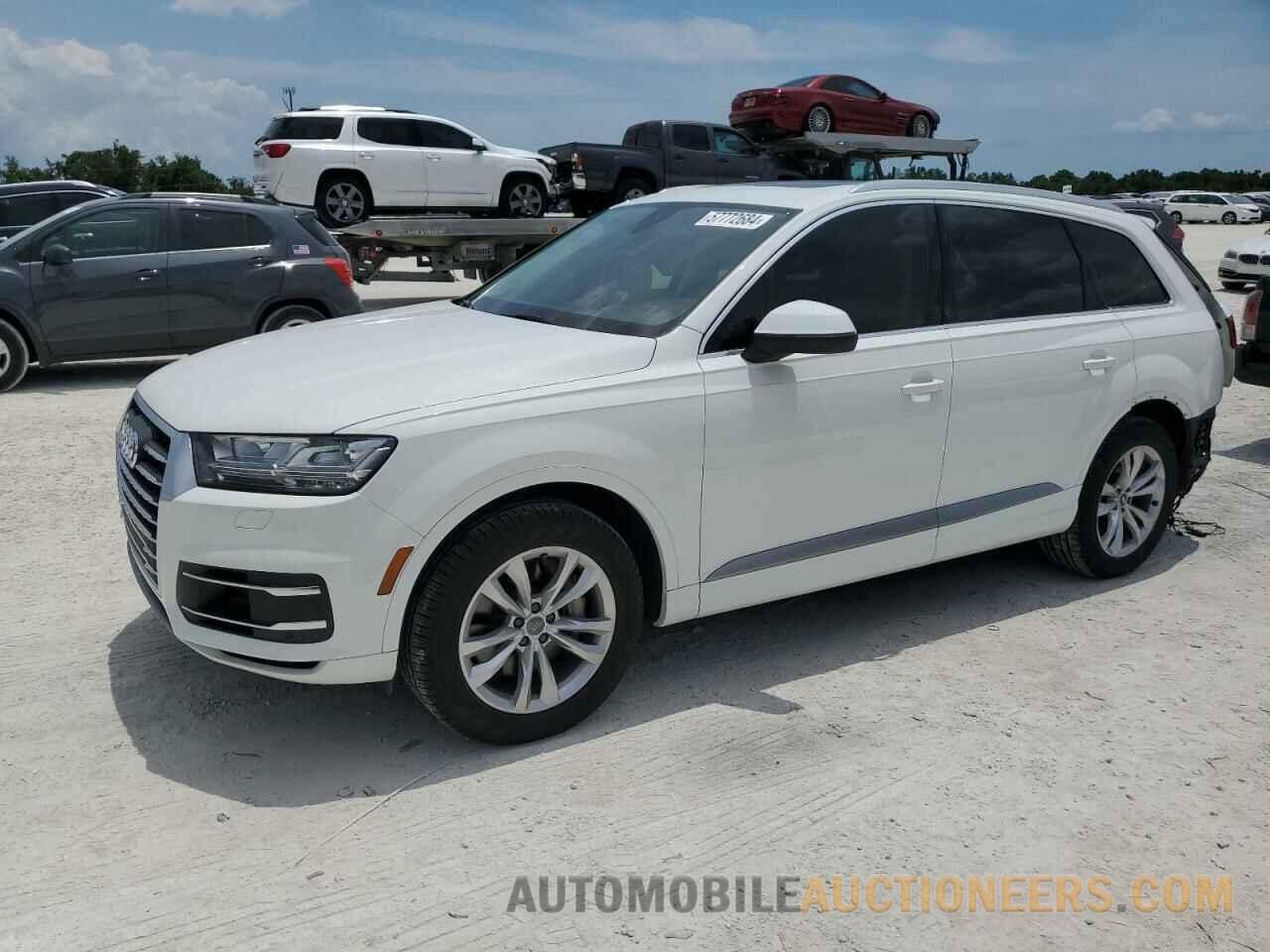 WA1LAAF71KD043689 AUDI Q7 2019