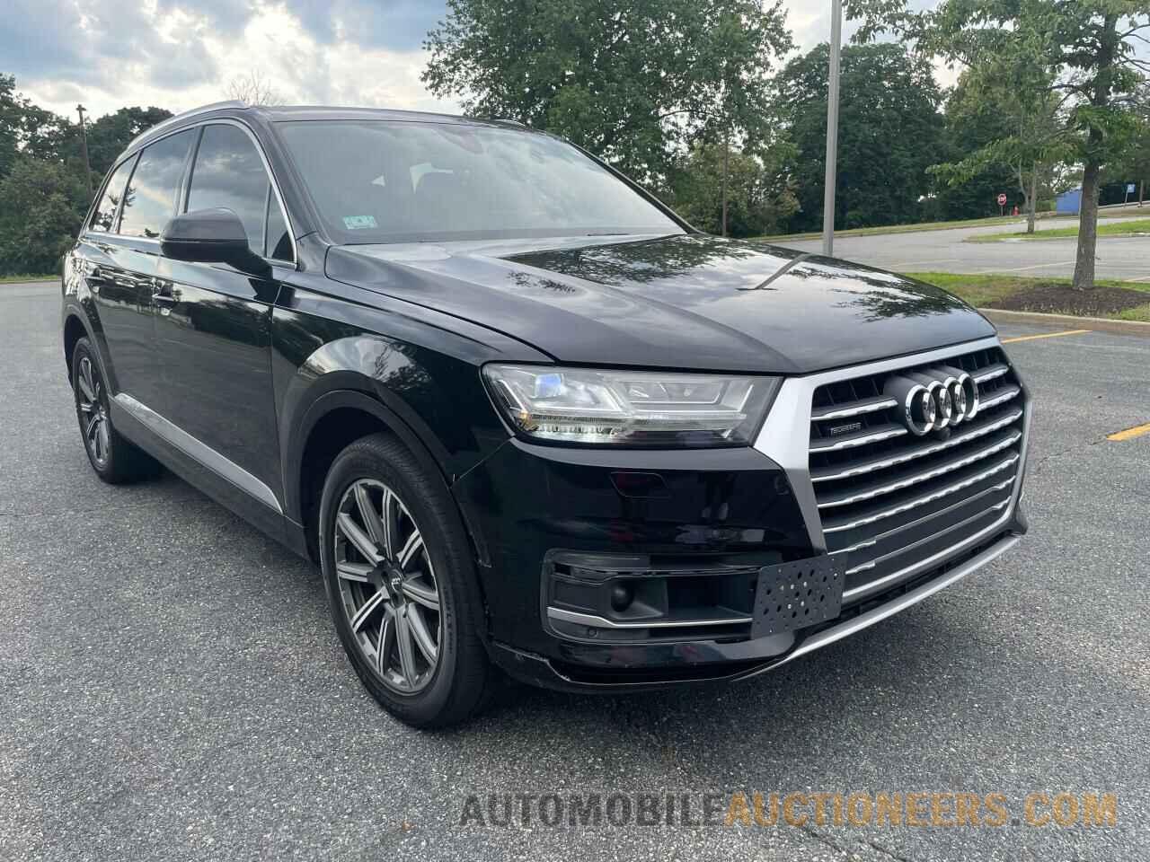 WA1LAAF72HD031138 AUDI Q7 2017