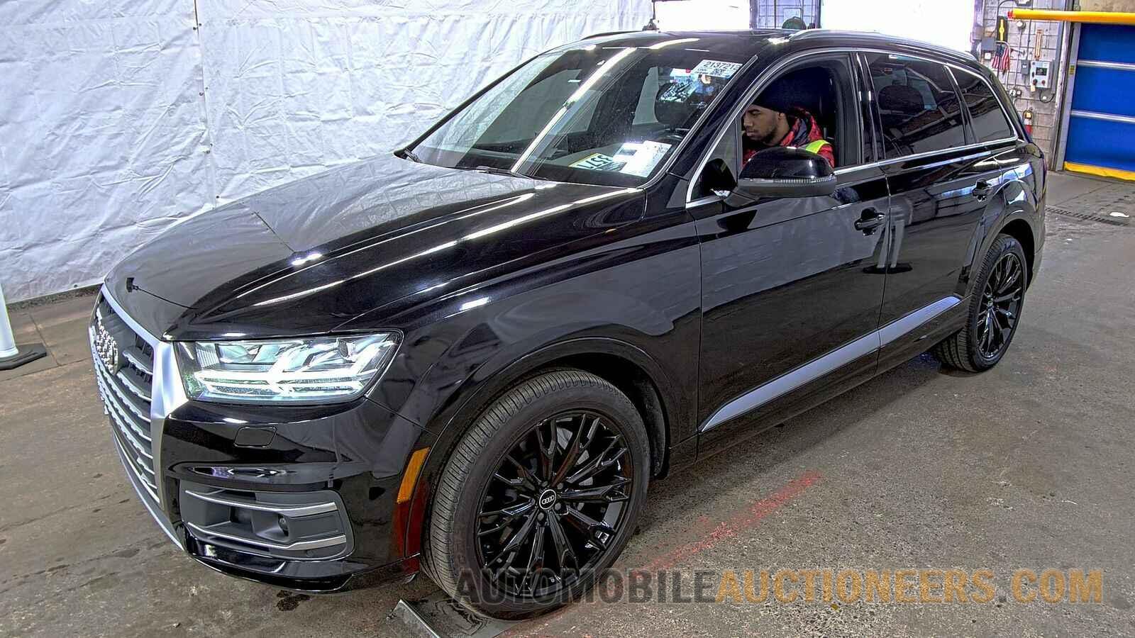 WA1LAAF72HD033262 Audi Q7 2017