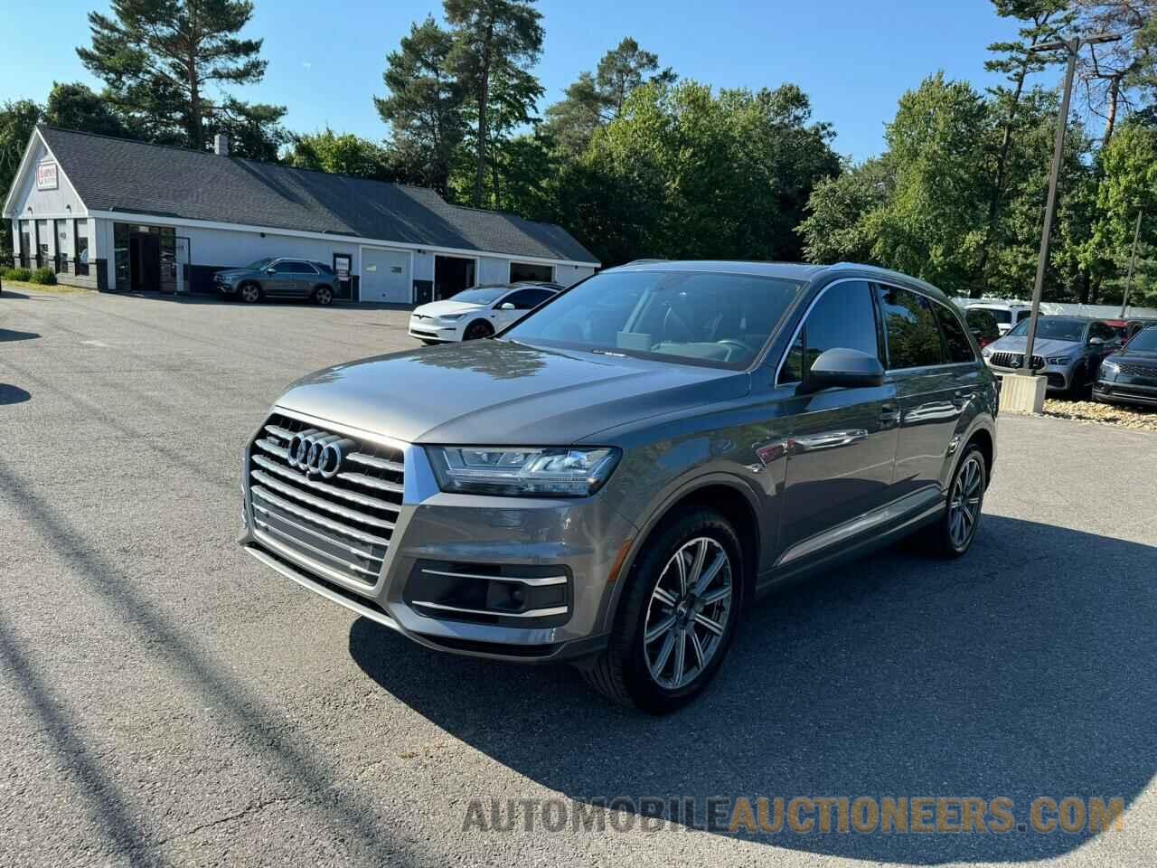 WA1LAAF72HD034783 AUDI Q7 2017