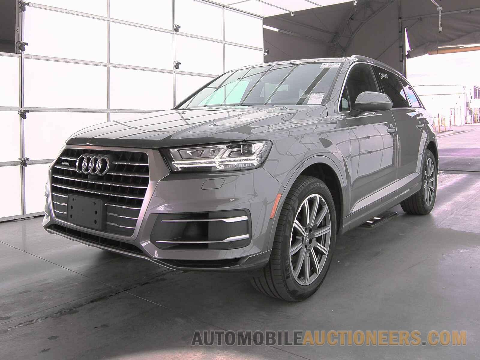 WA1LAAF72HD053009 Audi Q7 2017