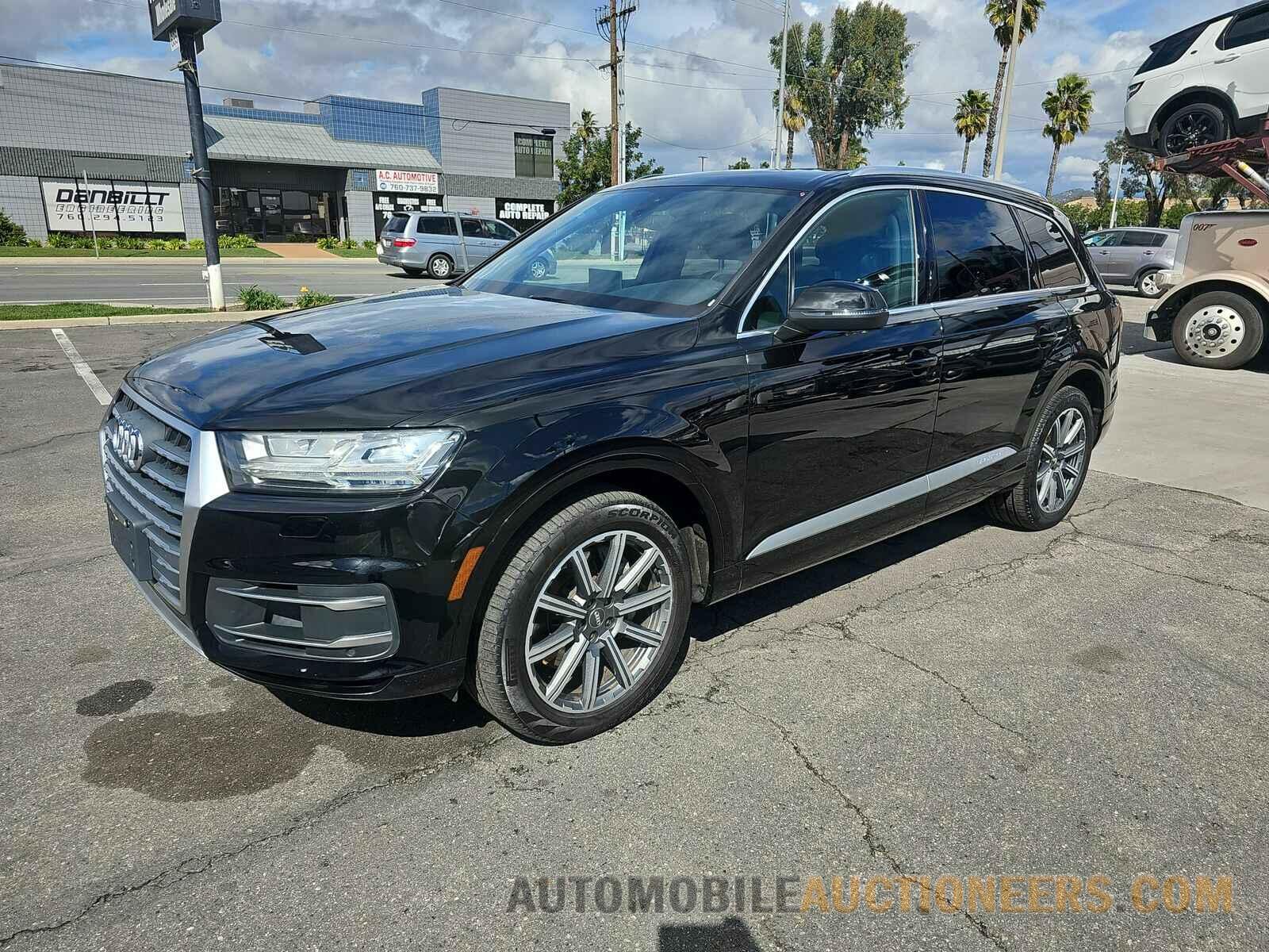 WA1LAAF72HD059277 Audi Q7 2017