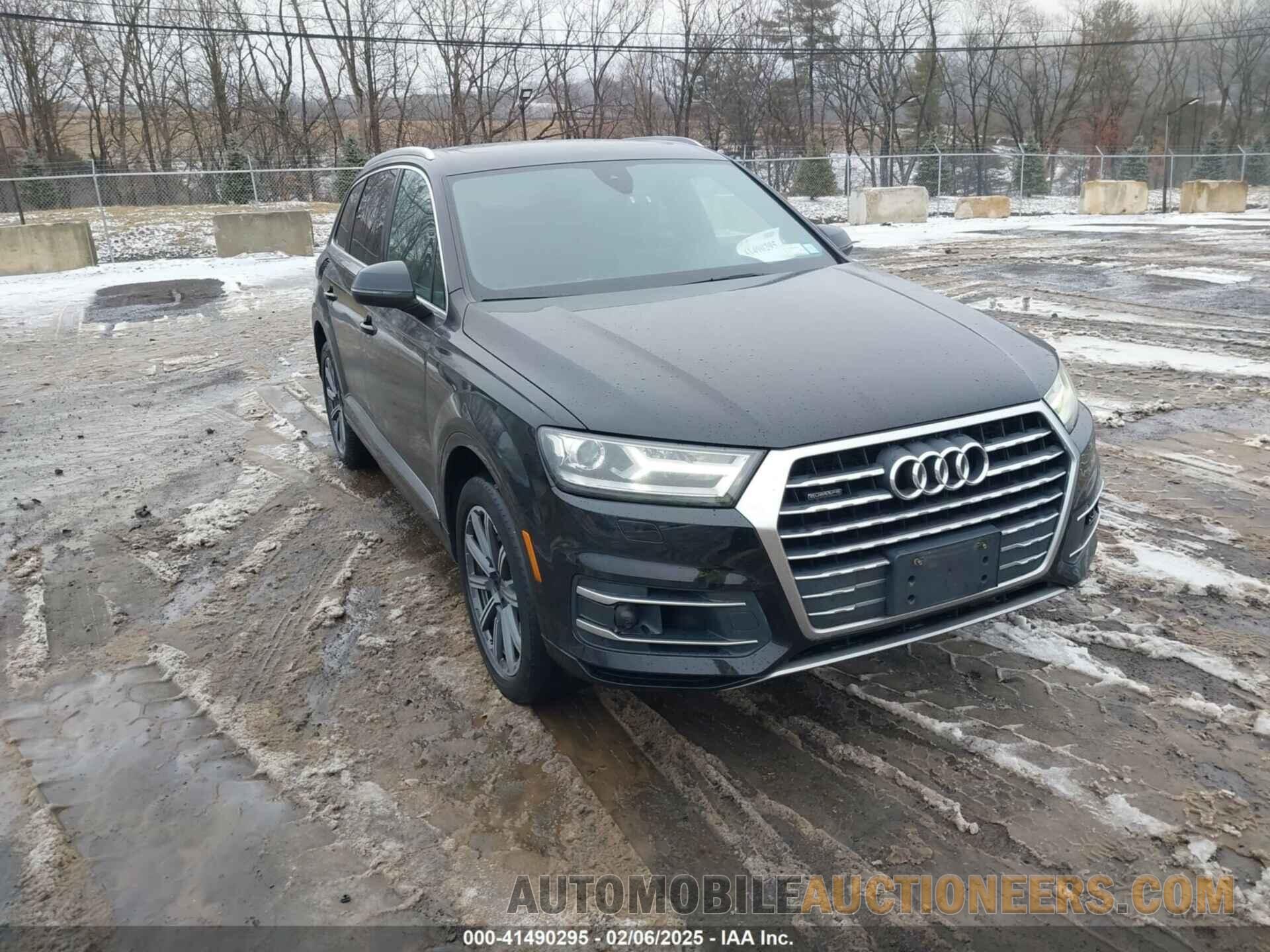 WA1LAAF73HD005731 AUDI Q7 2017