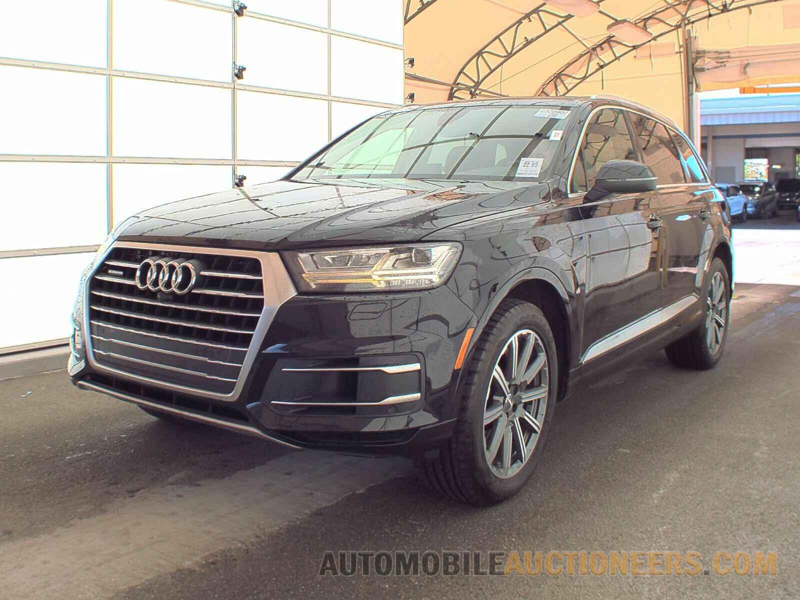 WA1LAAF73HD053648 Audi Q7 2017