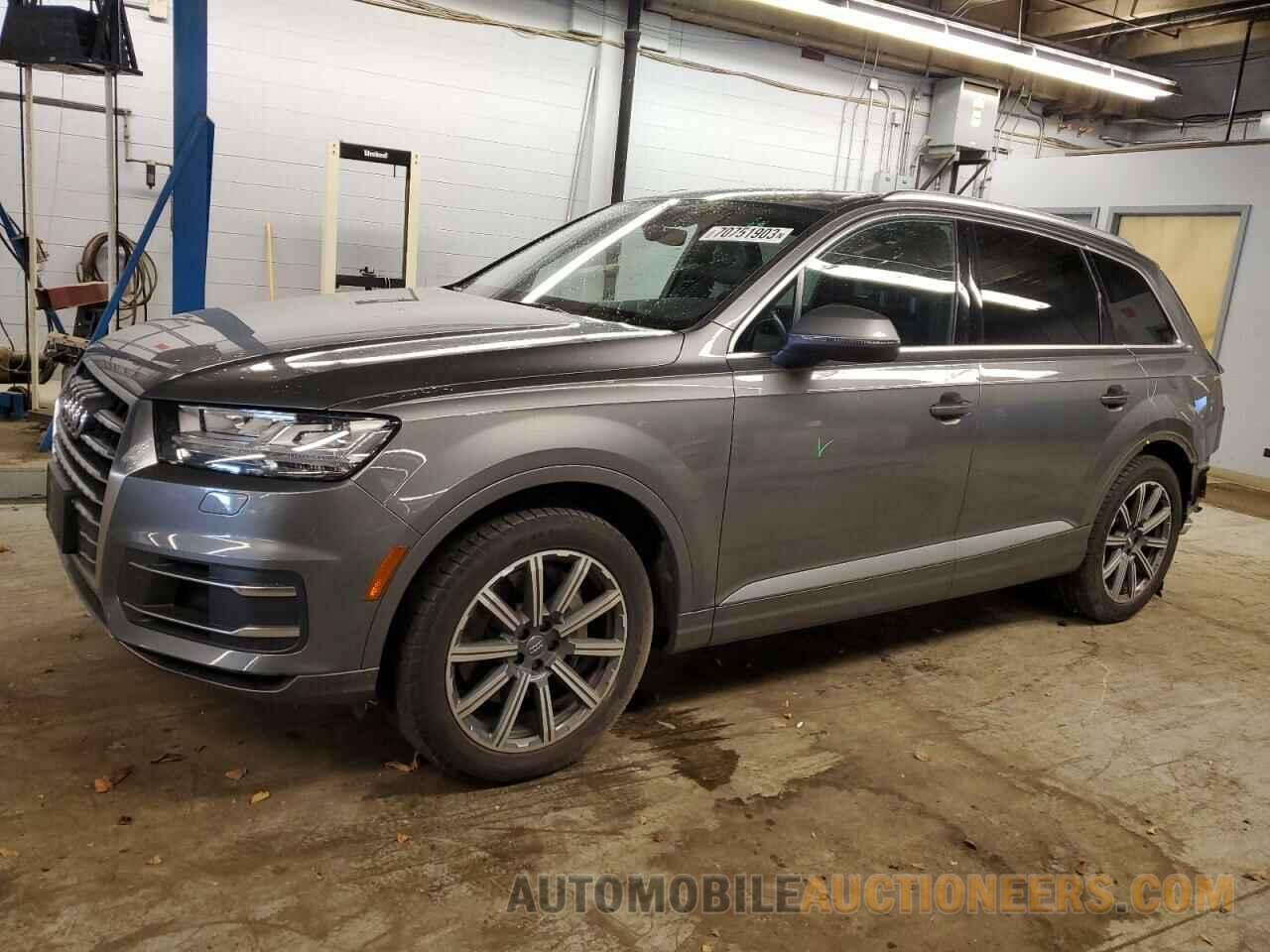 WA1LAAF73HD054945 AUDI Q7 2017