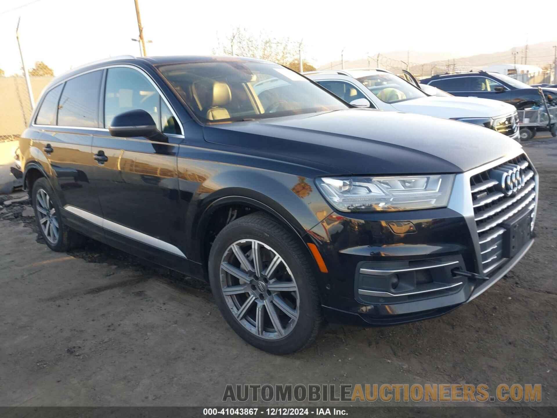 WA1LAAF73KD012458 AUDI Q7 2019