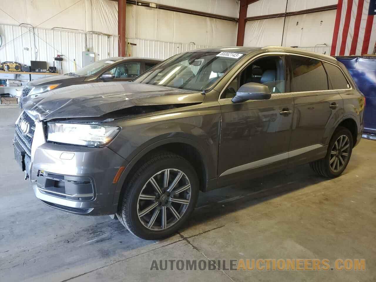 WA1LAAF73KD044679 AUDI Q7 2019