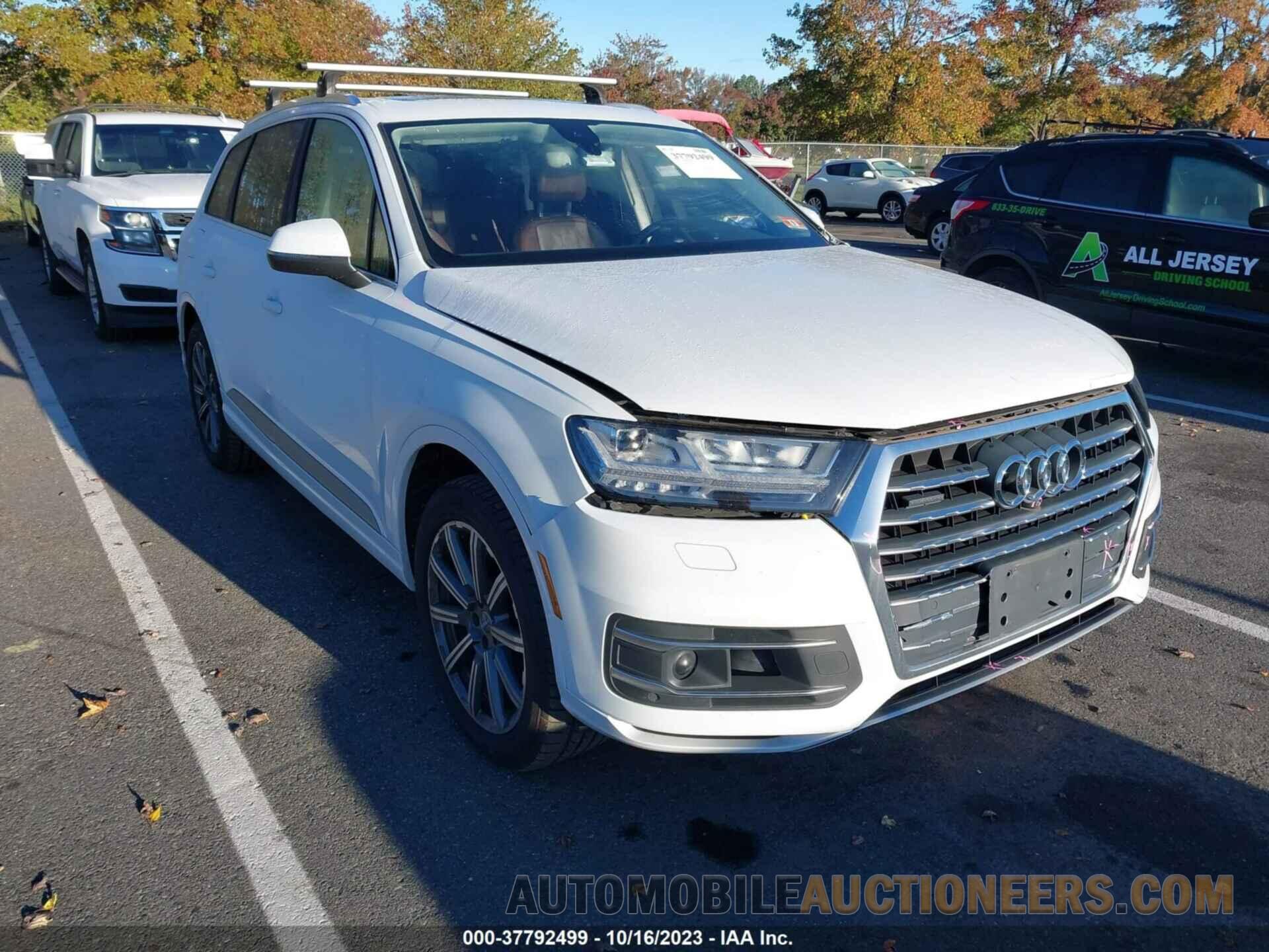 WA1LAAF74HD011005 AUDI Q7 2017