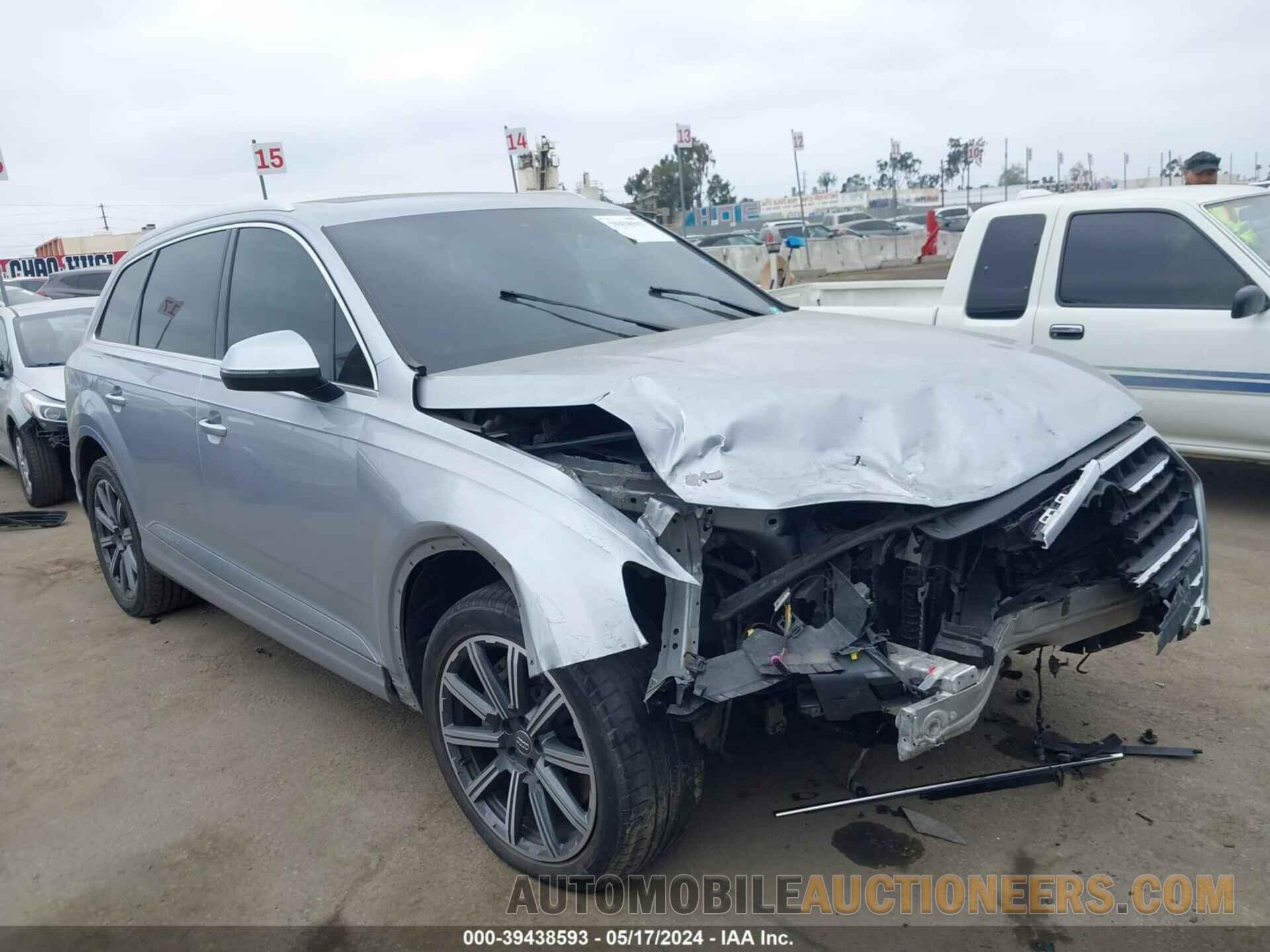 WA1LAAF74HD018133 AUDI Q7 2017