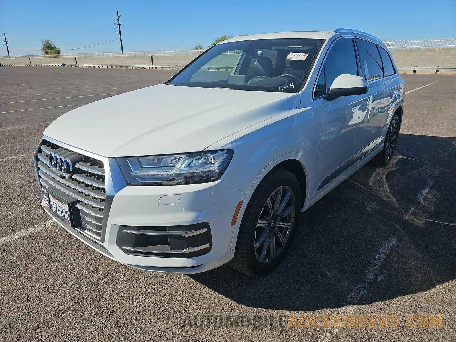 WA1LAAF74HD059409 Audi Q7 2017