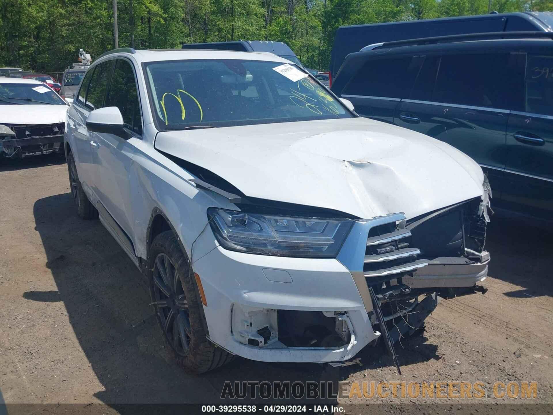 WA1LAAF75HD002068 AUDI Q7 2017