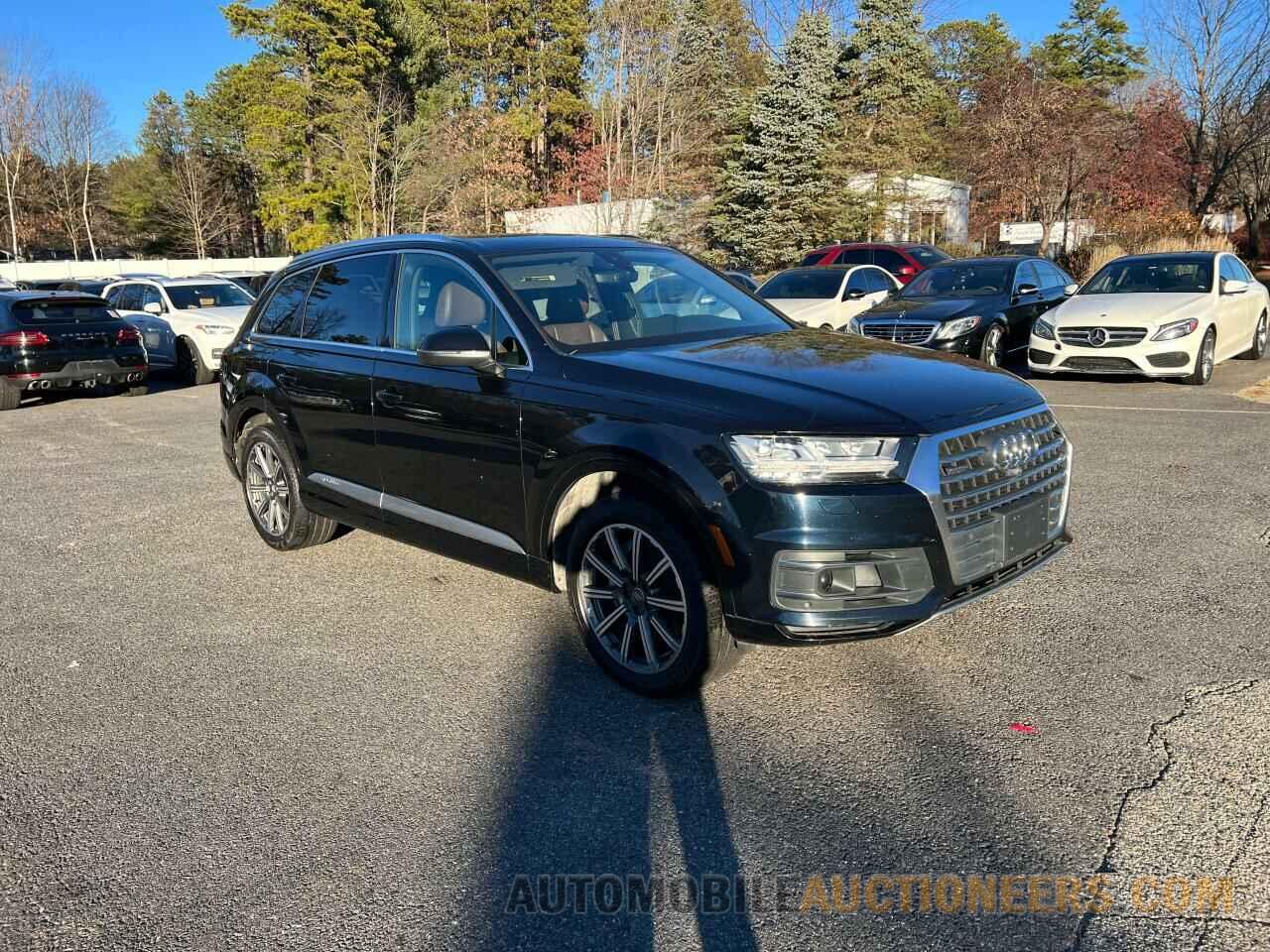 WA1LAAF75HD011336 AUDI Q7 2017