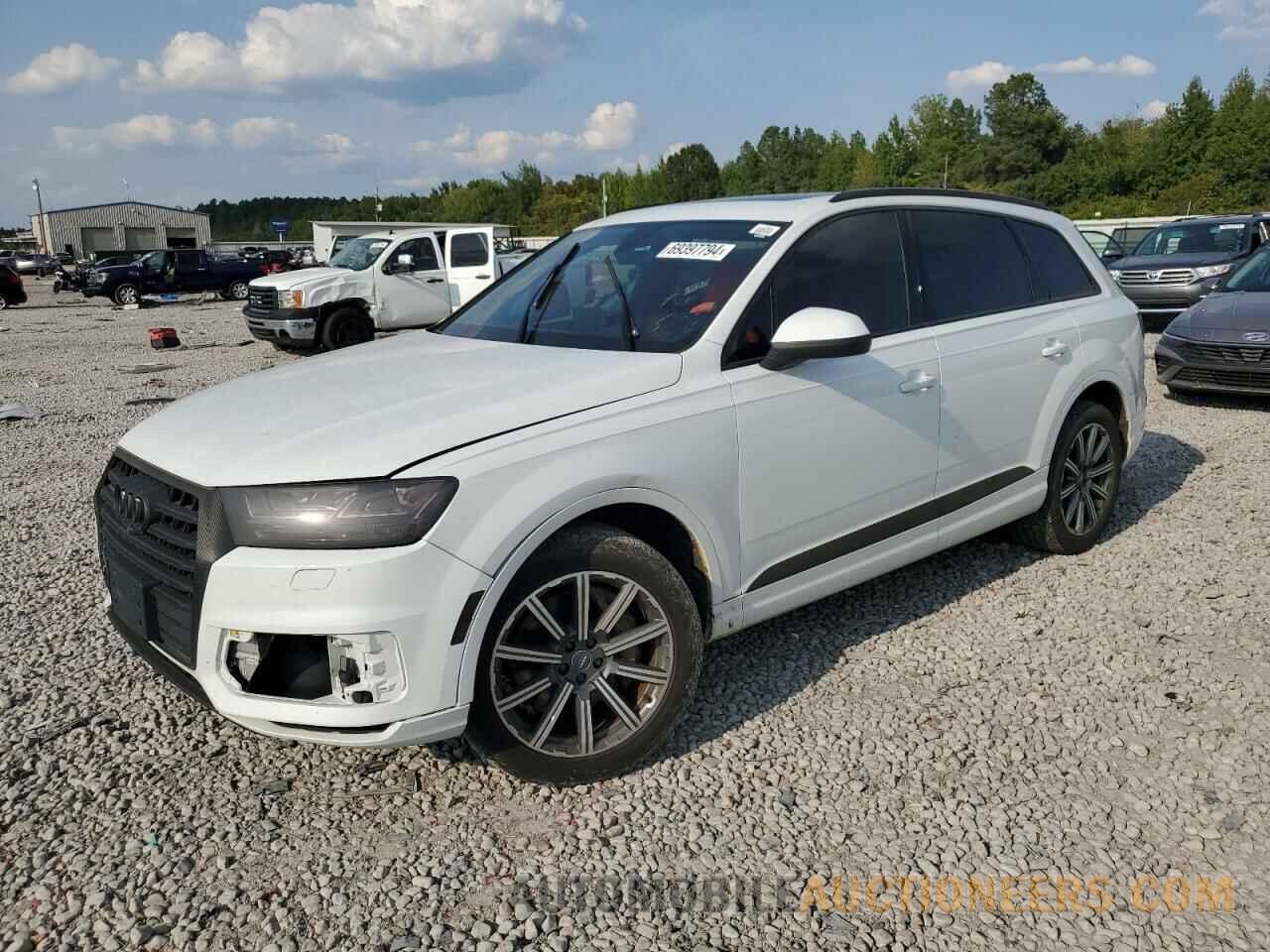 WA1LAAF75HD058592 AUDI Q7 2017