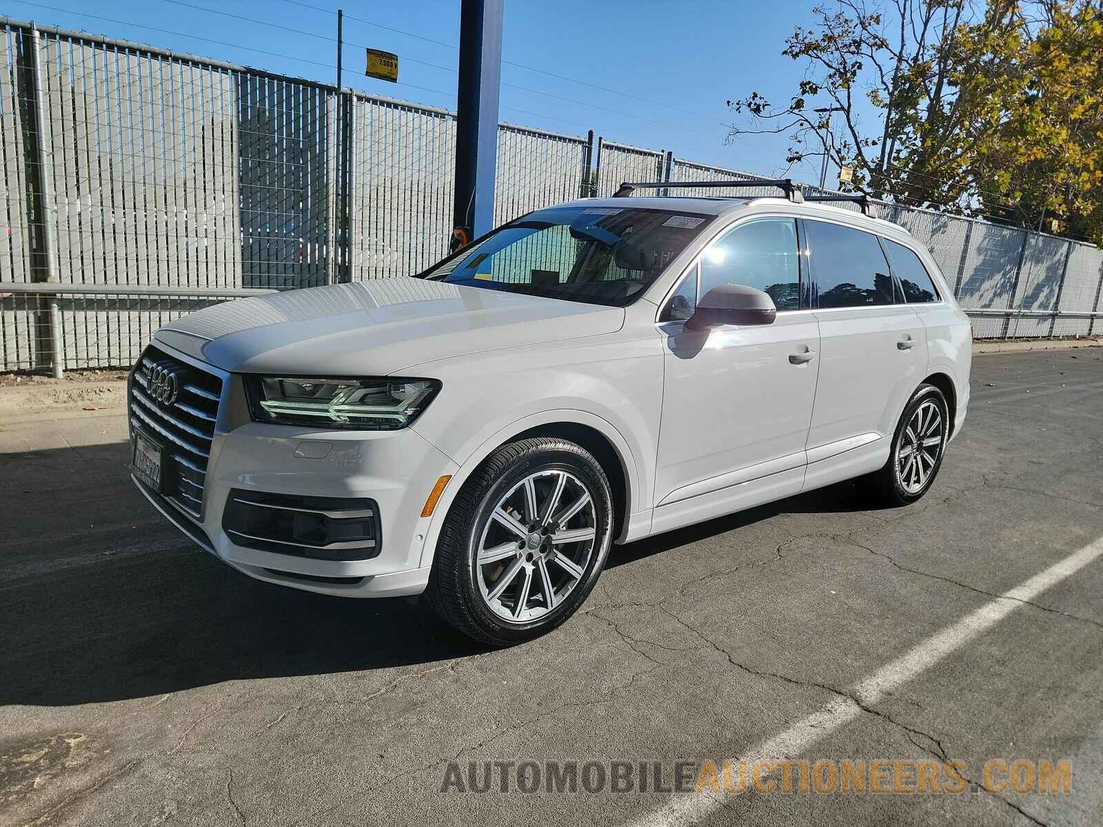 WA1LAAF75KD046806 Audi Q7 2019